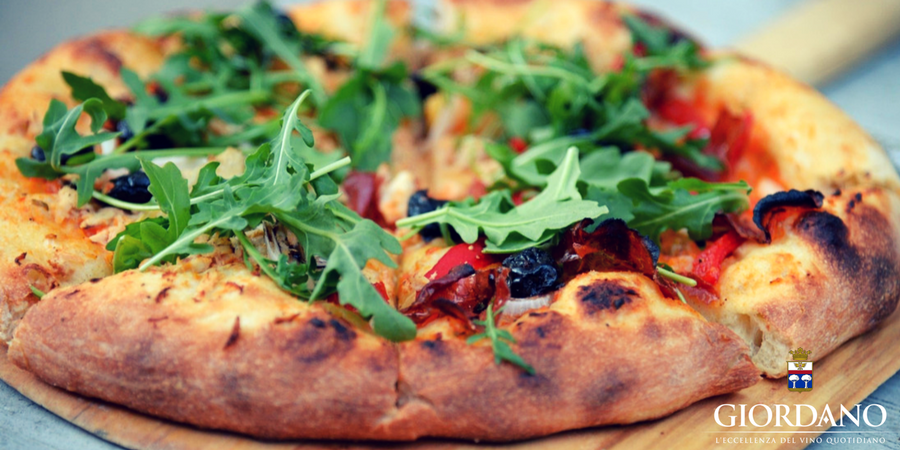 Pizza time! Pizza e focaccia per le tue grigliate Pizza time! Pizza e focaccia per le tue grigliate